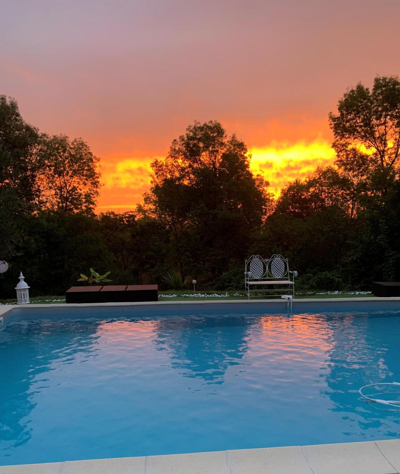 Le Pigeonnier Villa Le Verdier  Kültér fotó